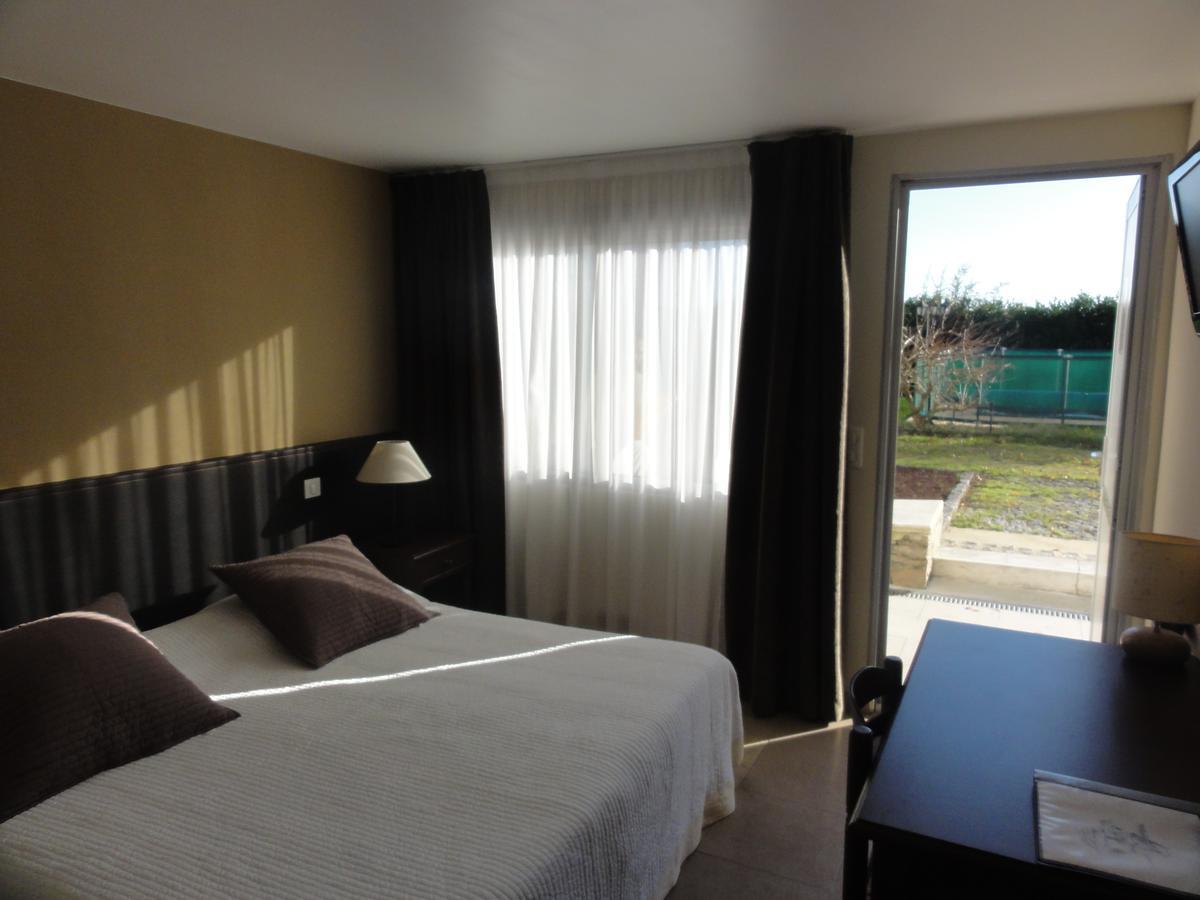 Hotel La Longue Vue Gennes-Val-de-Loire Luaran gambar