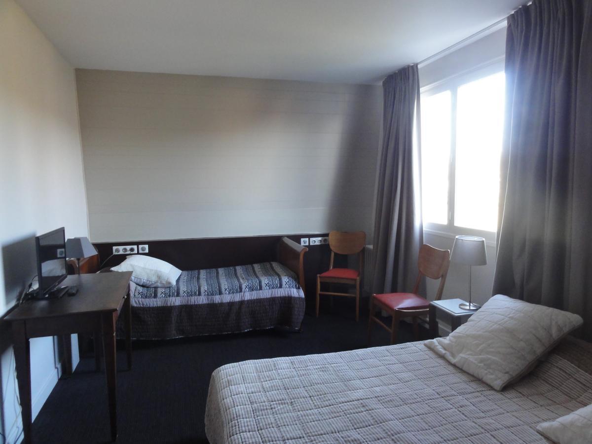 Hotel La Longue Vue Gennes-Val-de-Loire Luaran gambar